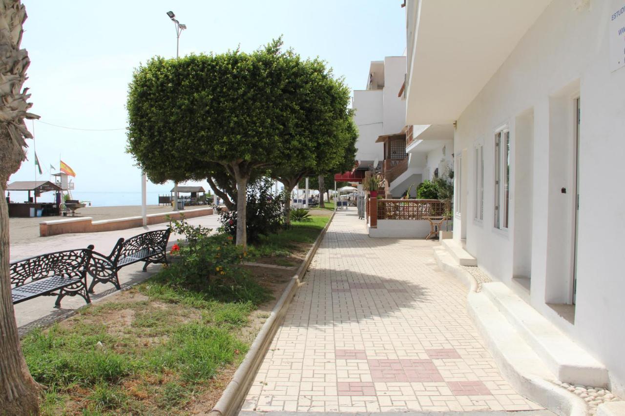 Estudios Tisifone La Cala Del Moral Exterior foto